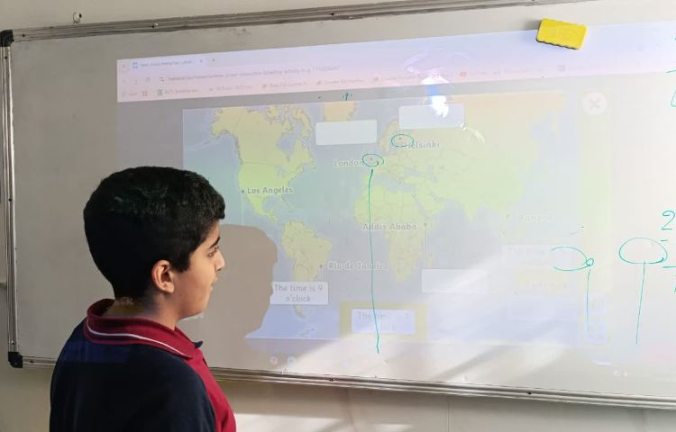 انجام تمرین‌های کتاب در زنگ Math 1