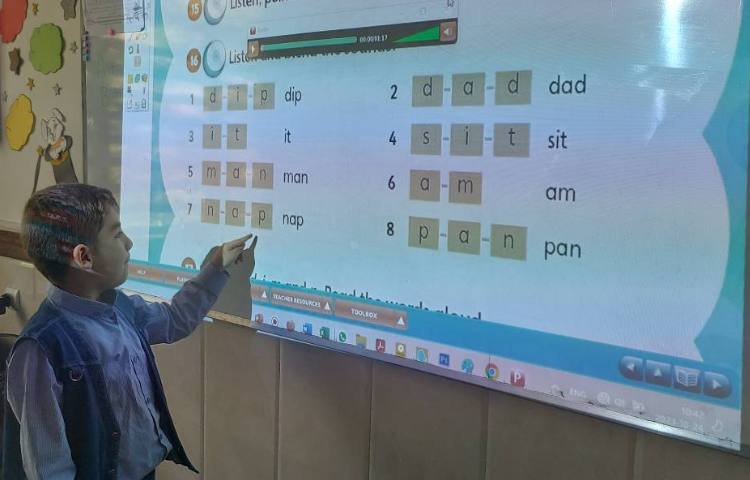 انجام تمرین های کتاب در زنگ General English* 3