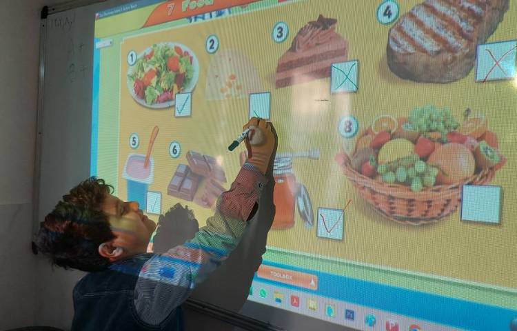 انجام تمرین های کتاب در زنگ General English 3