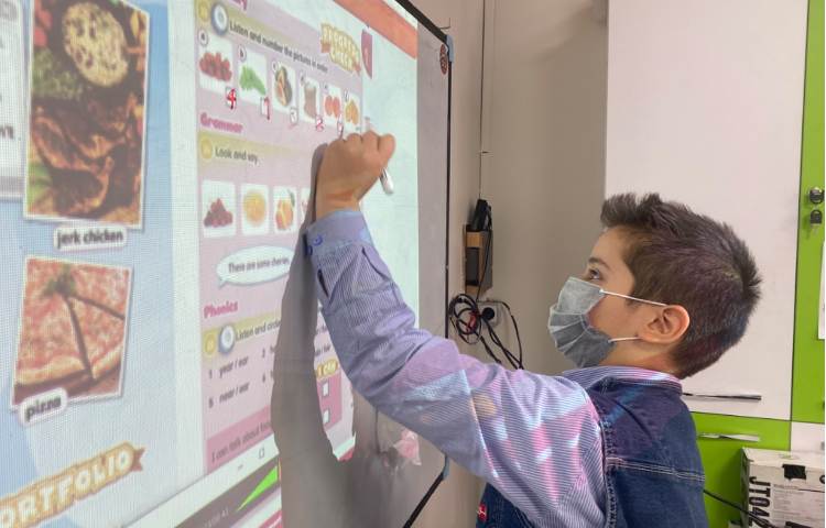 انجام تمرین های کتاب در زنگ General English