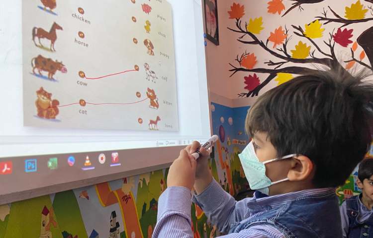 انجام تمرین کتاب Science 2