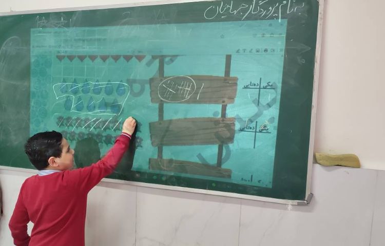 انجام دادن تمرین ریاضی دسته‌بندی کردن اعدادجدول ارزش مکانی 2