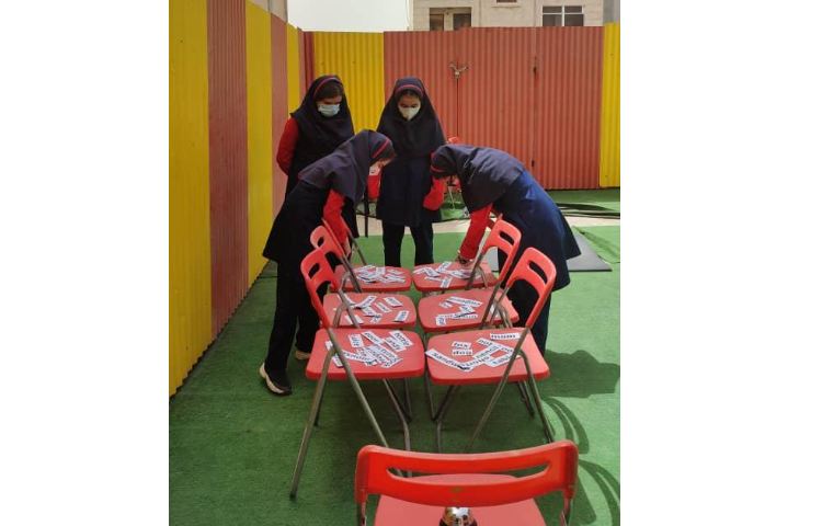 انجام طرح غوطه وری دپارتمان زبان 1