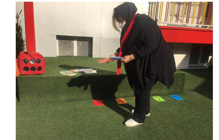 انجام طرح غوطه وری یا Immersion method در زنگها تفریحی