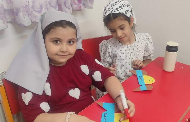 انجام فعالیتهای مربوط به روز جهانی دوستی 2