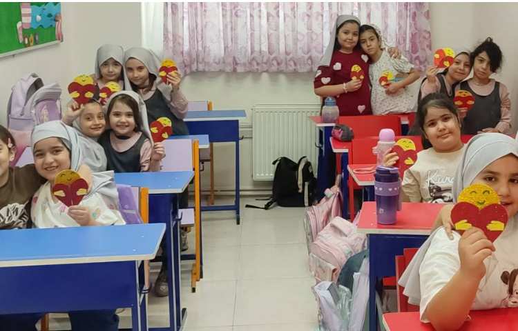 انجام فعالیتهای مربوط به روز جهانی دوستی 5