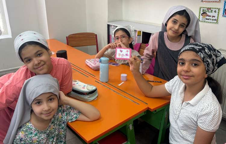 انجام فعالیتهای مربوط به روز جهانی دوستی