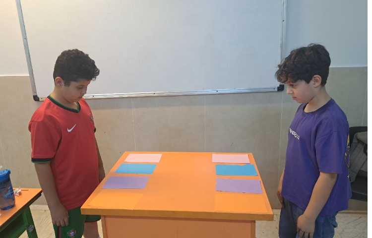 انجام فعالیت don't touch the color برای مرور مطالب 3