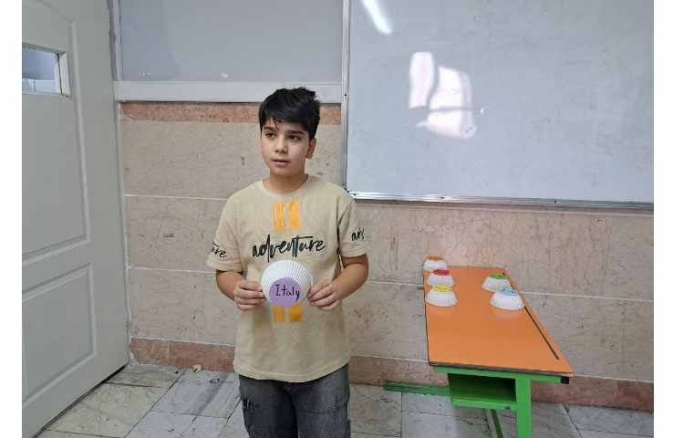 انجام فعالیت roll and choose برای مرور مطالب. 8