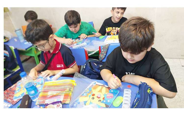 انجام فعالیت تابلو الماسی 2