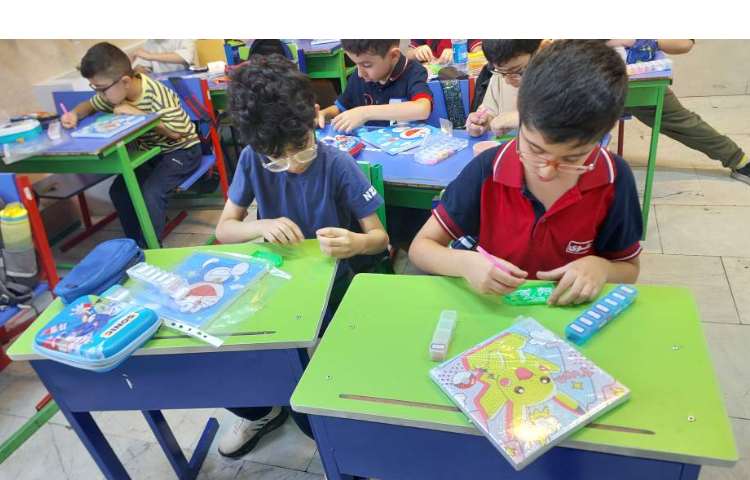 انجام فعالیت تابلو الماسی 3