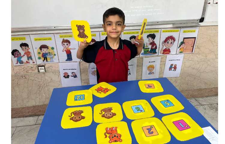 انجام فعالیت puzzle جهت مرور لغات مرتبط با حیوانات از کتاب science 1