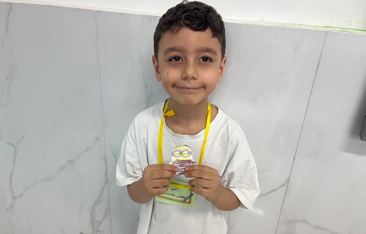 انجام فعالیت دست‌ورزی در کلاس زبان