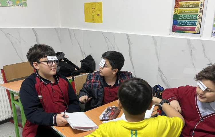 انجام فعالیت دیکته 2