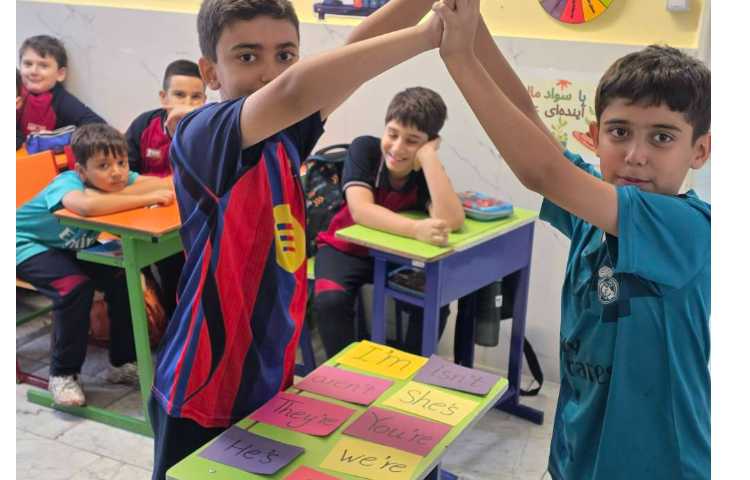 انجام فعالیت مربوط به شکل‌کوتاه کلمات 2
