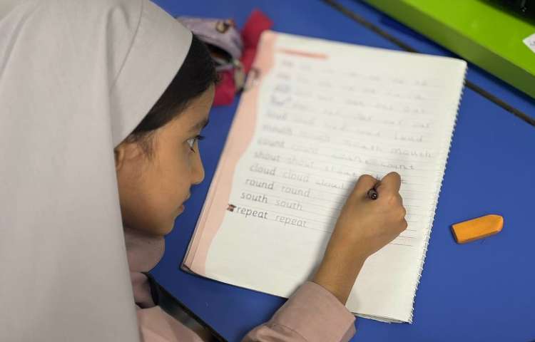 انجام فعالیت مربوط به Blending 1