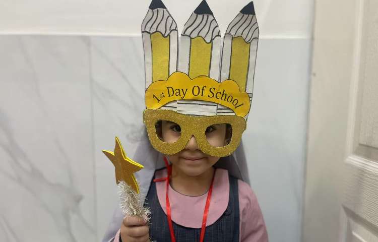 انجام فعالیت مربوط به Welcome Day 2