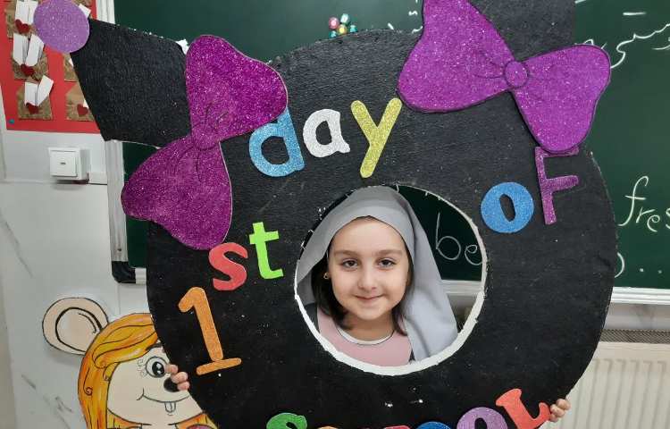 انجام فعالیت مربوط به Welcome Day 2