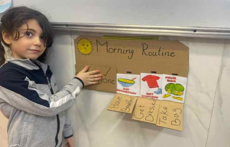 انجام فعالیت مربوط به Daily routine 2