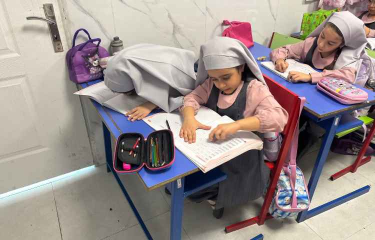 انجام فعالیت مربوط به Blending 3