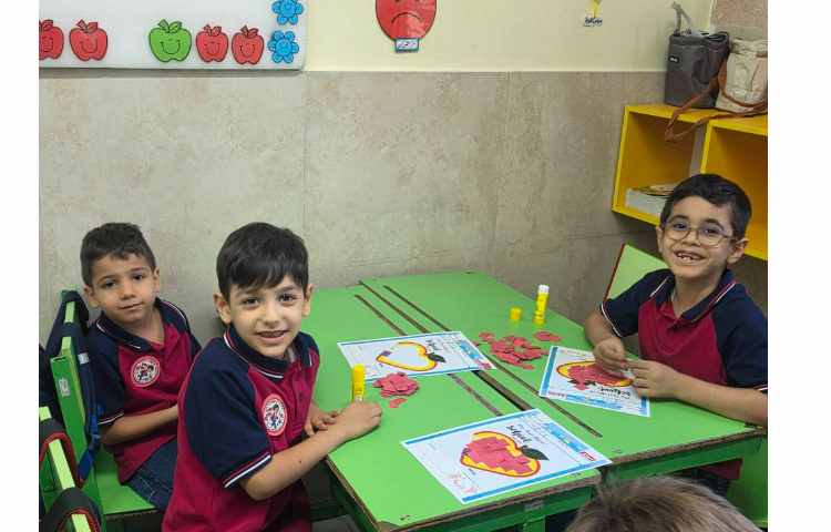 انجام فعالیت مربوط به welcome day 5