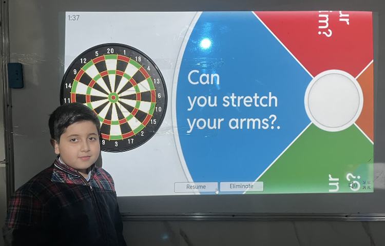 انجام فعالیت‌های مربوط به کتاب درس General 4