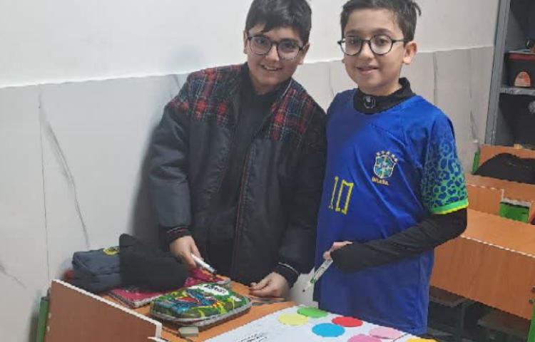 انجام فعالیت های کتاب با بازی