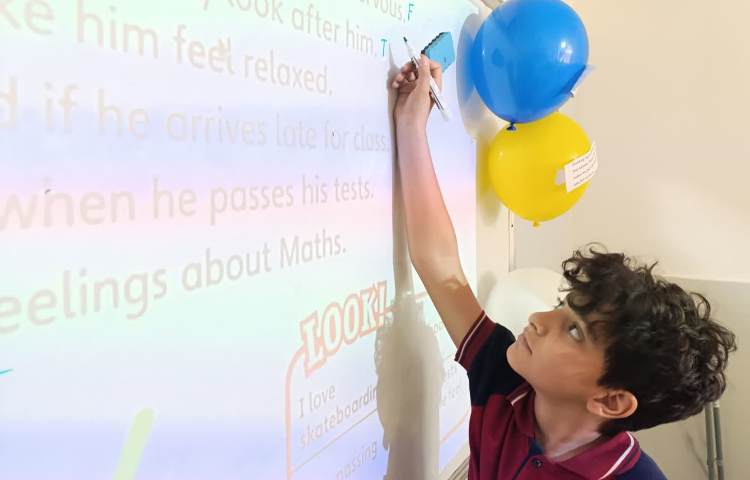 انجام فعالیت‌های کتاب در زنگ General 2