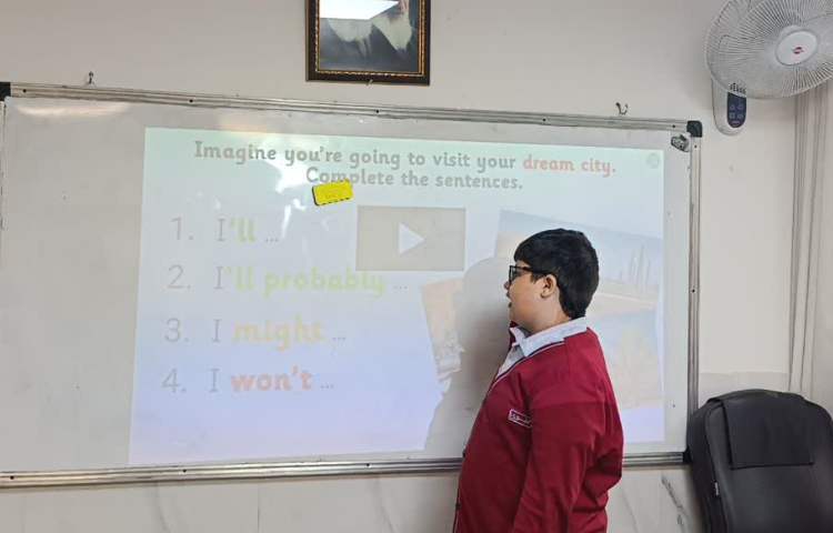 انجام فعالیت‌های کتاب در زنگ General English 2