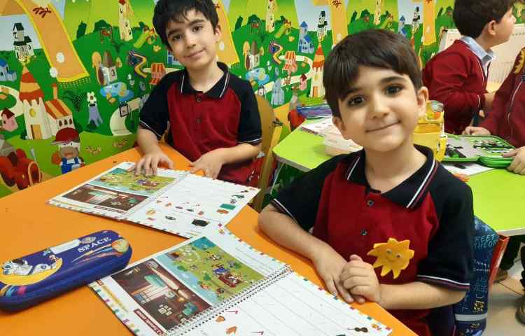 انجام فعالیت‌های کتاب و تمرین حواس پنجگانه-زنگ Science 1