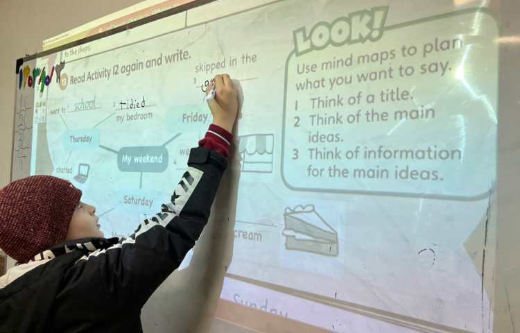 انجام فعالیت‌های کتاب 1