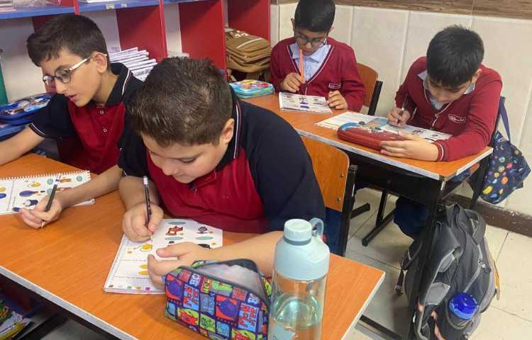 انجام فعالیت‌های کتاب Science