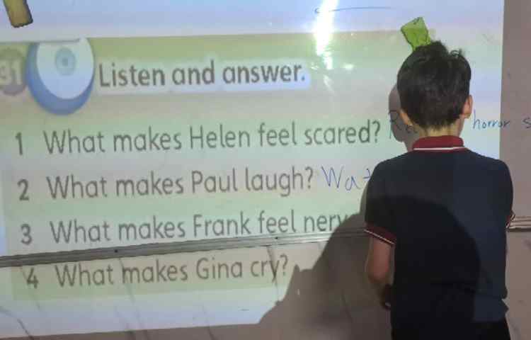 انجام فعالیت‌های کتاب Science