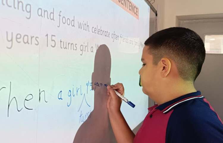 انجام فعالیت‌های کلاسی در زنگ General English 3