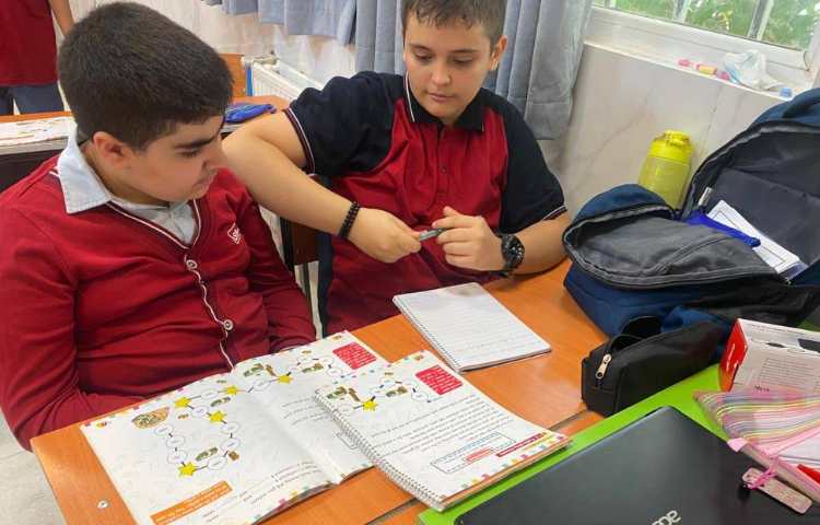 انجام فعالیت کتاب Math در قالب بازی 1