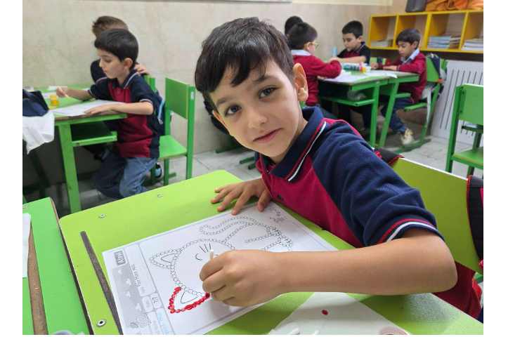 انجام فعالیت Fine Motor Skills 1