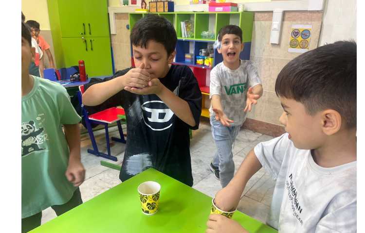 انجام فعالیت put the pasta 3