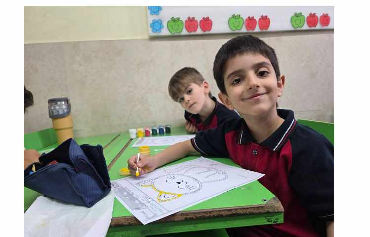انجام فعالیت Fine Motor Skills 3