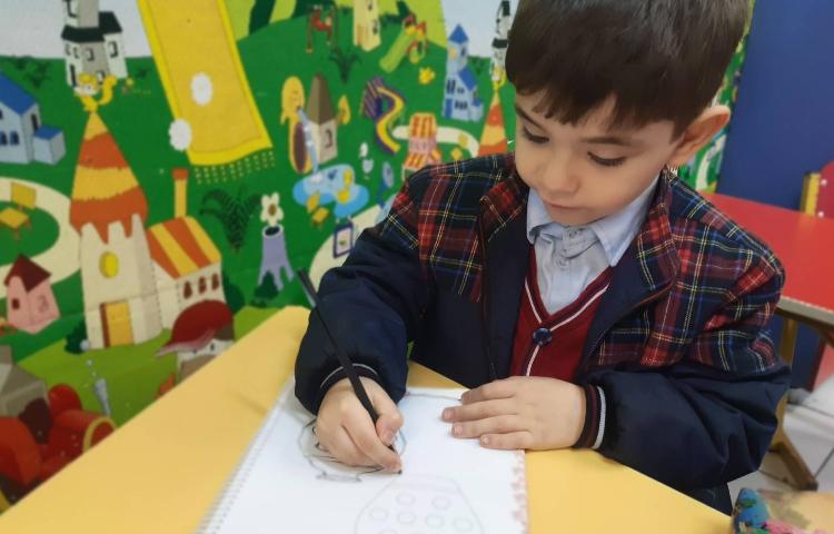 انجام فعالیت Pencil Control 4