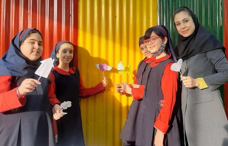 انجام نمایش سایه ها به زبان انگلیسی 2