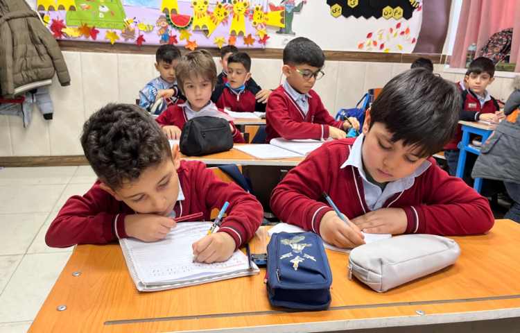 انجام و بررسی فعالیت‌های ALV Notebook 2