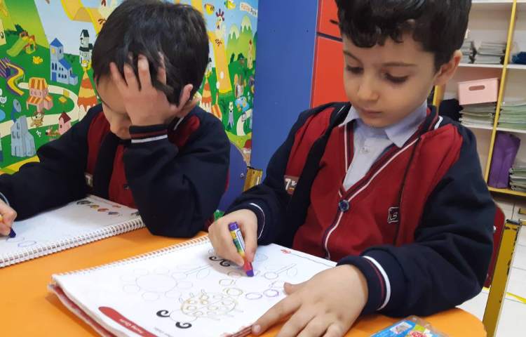 انجام و تمرین Pencil Control 4