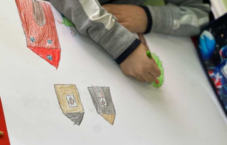 انجام و تکمیل کار نمایشگاه 21