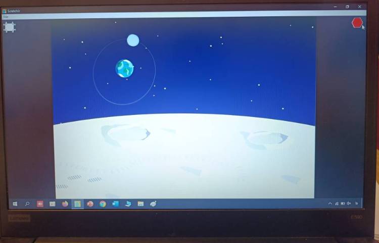 انجام پروژه شماره دو اسکرچ جونیور حرکت ماه به دور زمین 1