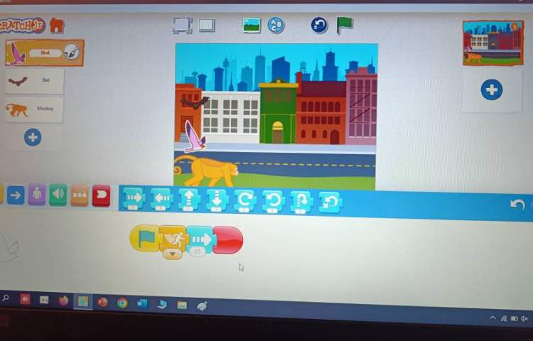 انجام پروژه شماره دو اسکرچ جونیور مسابقه حیوانات 1