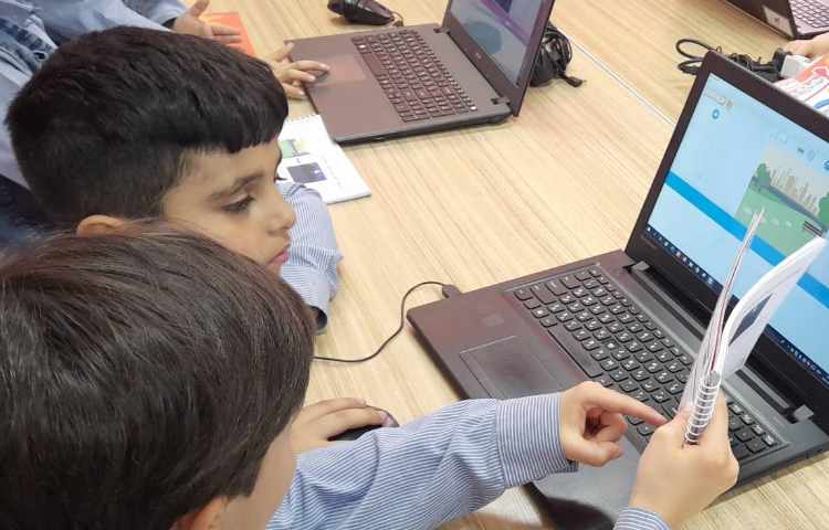 انجام پروژه شماره سه و چهار اسکرچ جونیور