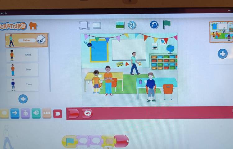 انجام پروژه شماره نه اسکرچ جونیور معرفی دانش آموزان 4