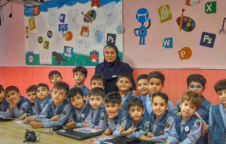 انجام پروژه شماره هشت و نه اسکرچ جونیور 4