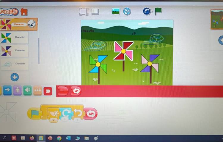 انجام پروژه شماره پنج اسکرچ جونیور باد و فرفره