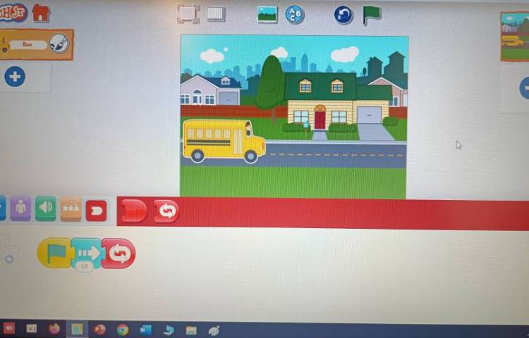 انجام پروژه شماره یک اسکرچ جونیور حرکت ماشین در خیابان 2